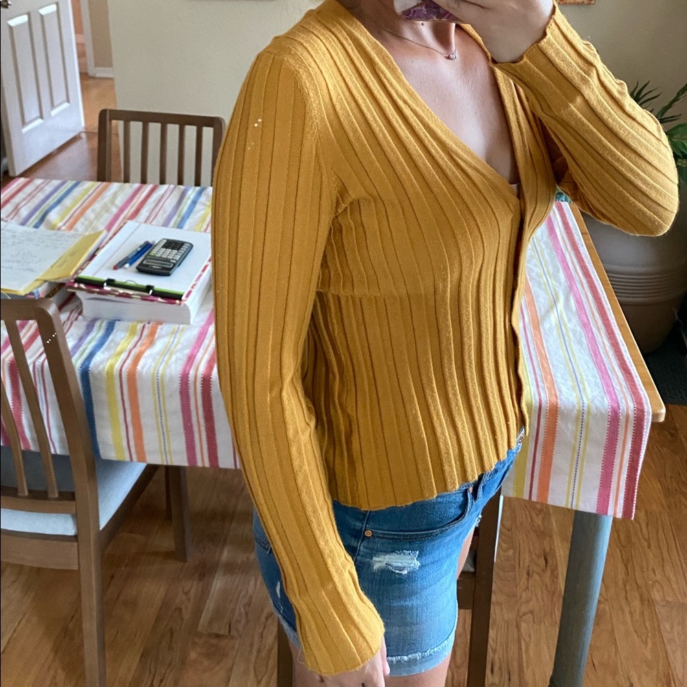 Yellow Cardigan - Picture 3 of 3